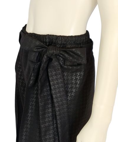 Pied-de-poule ankle wide legs black trousers