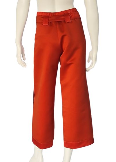 Brick color trousers