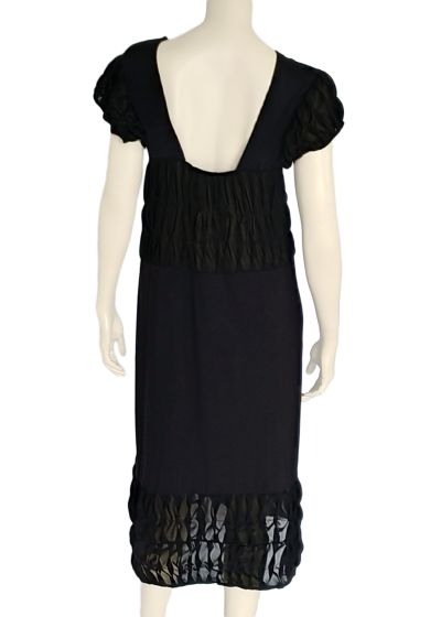 Midi black dress with puffed sleeves