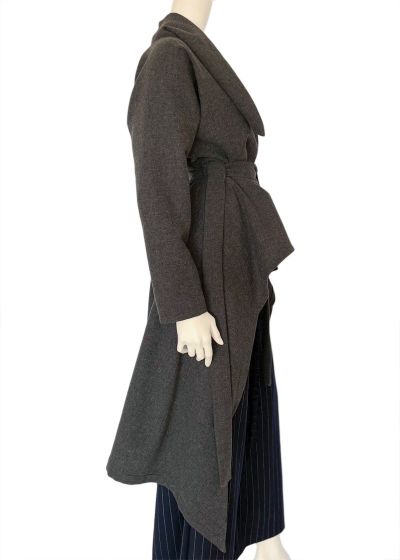 SOLD/ Asymmetric Cut Woolen Top